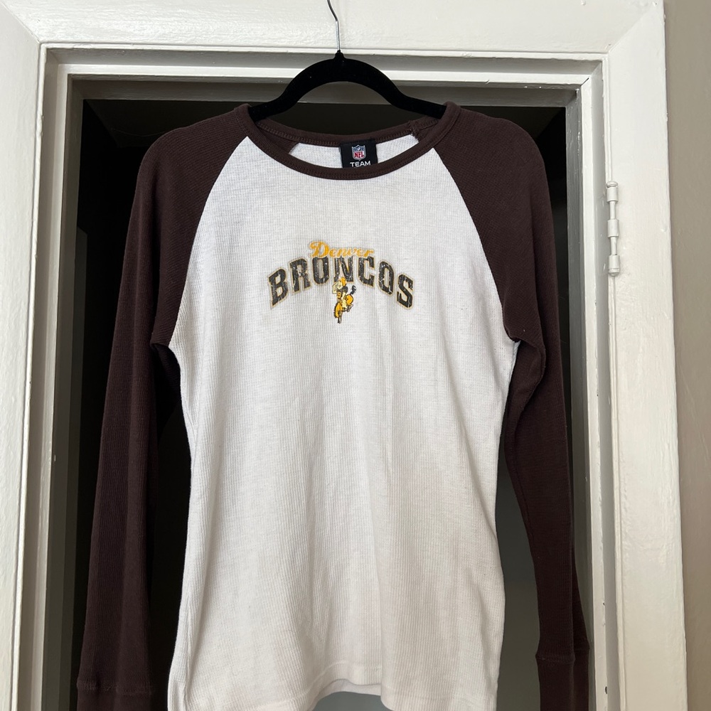 NFL Denver Broncos Brown and White Long Sleeve Tee